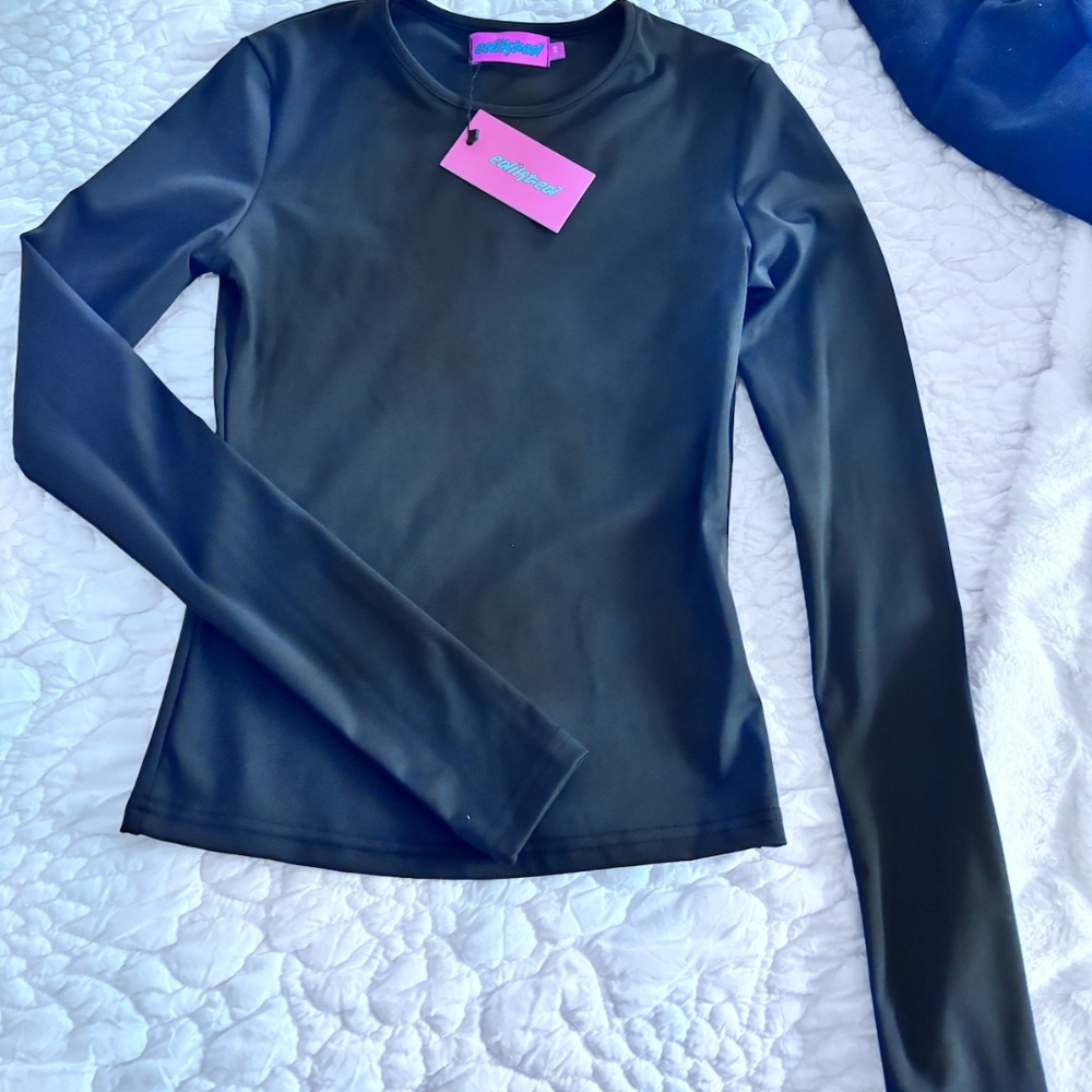 black long sleeve